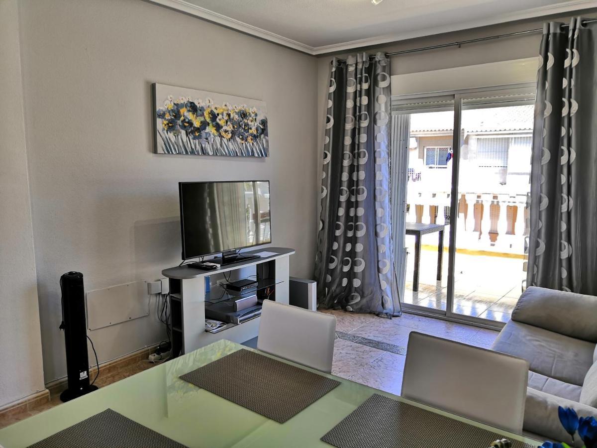 Nice Apartment In Quiet Area Aguas Nuevas Torrevieja Esterno foto